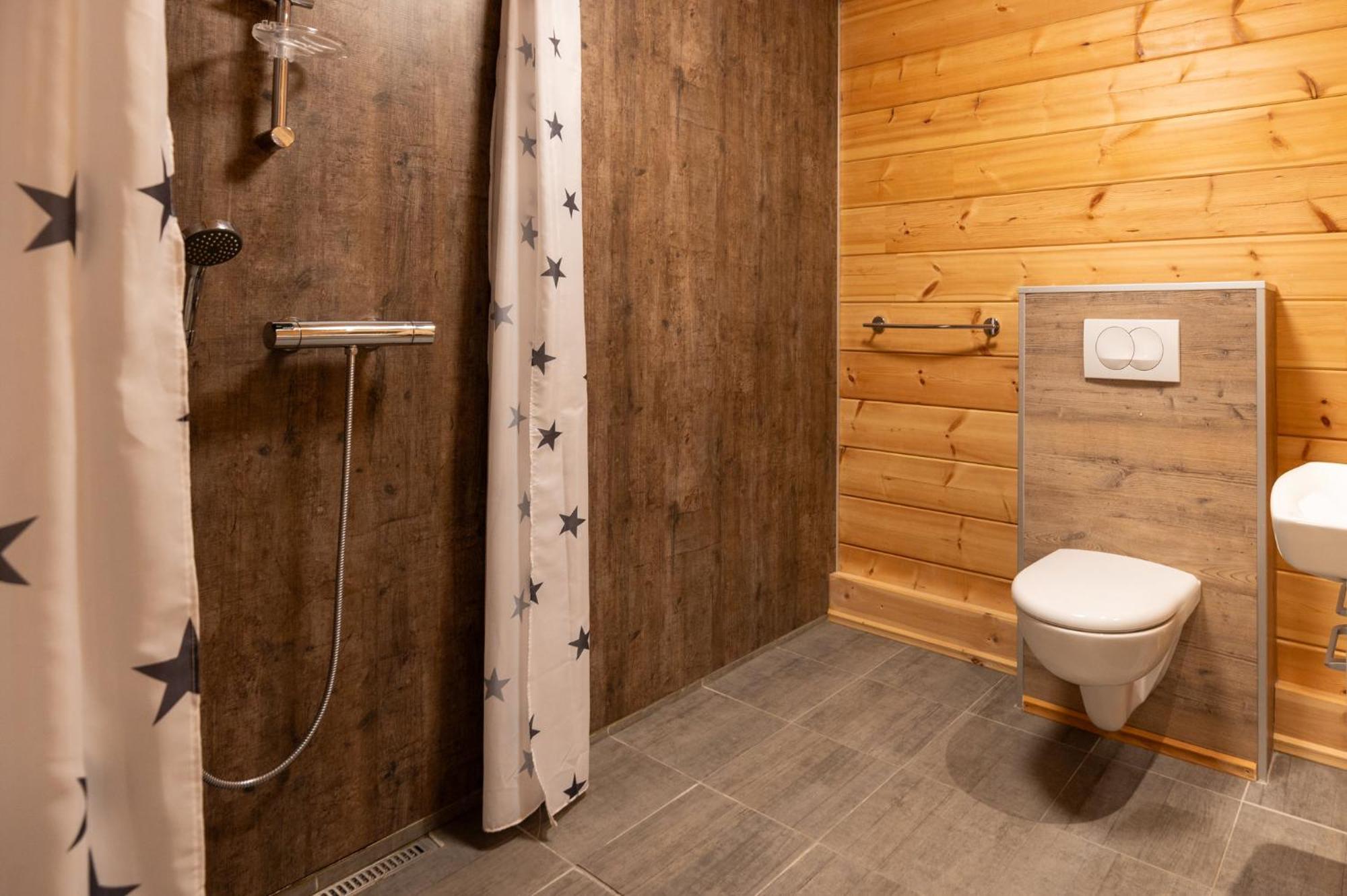 Gladheimar Guesthouse Бльондюоус Екстер'єр фото