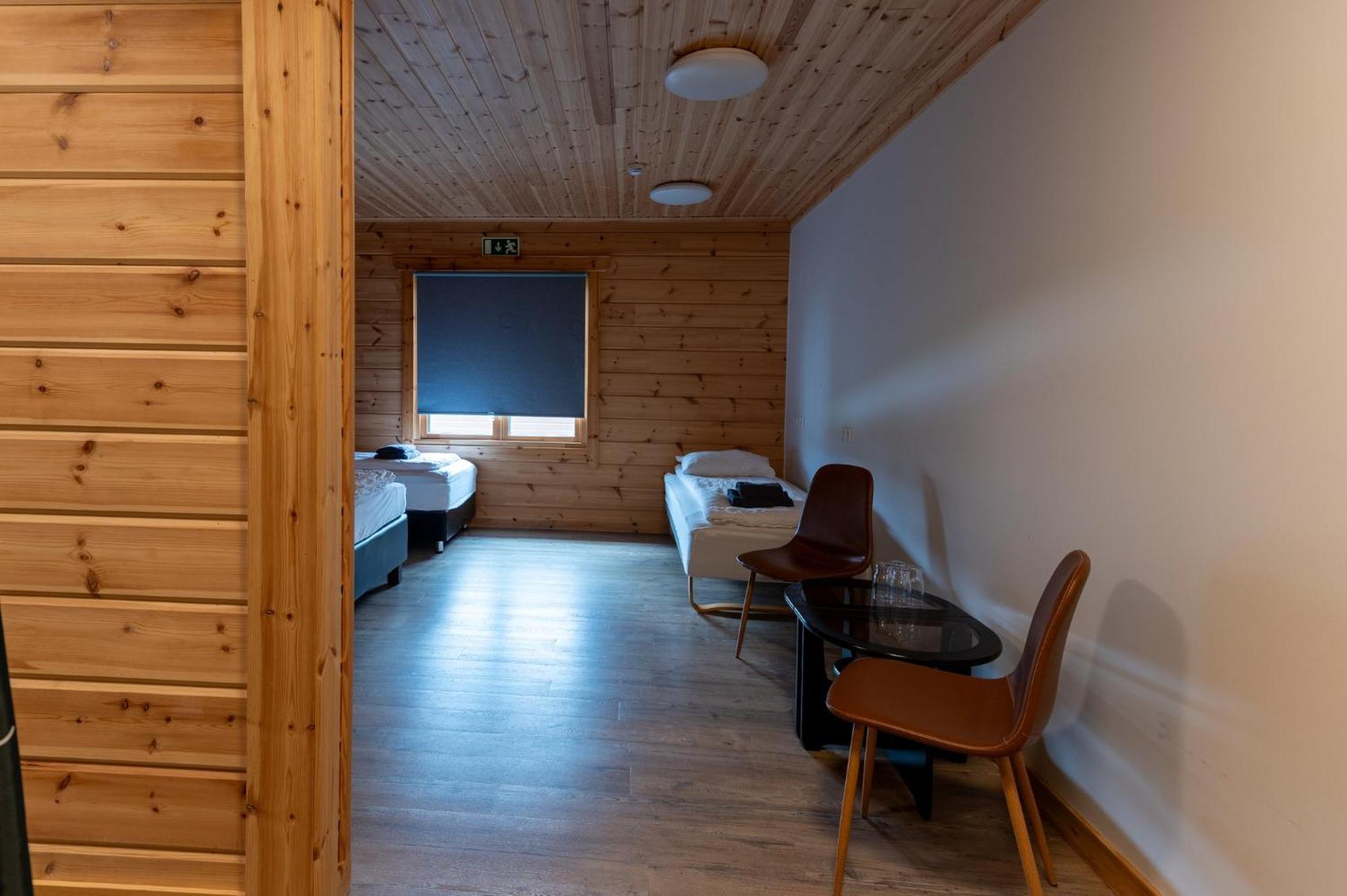 Gladheimar Guesthouse Бльондюоус Екстер'єр фото